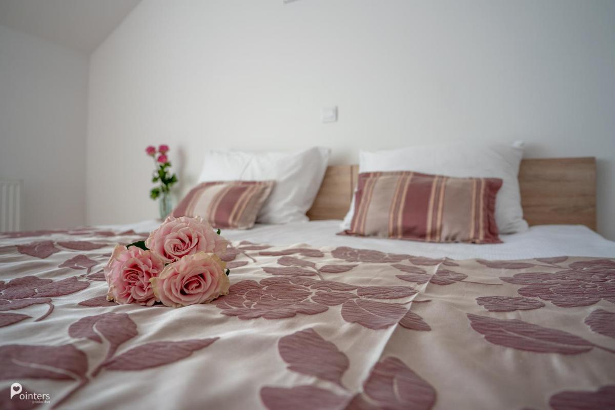 Hotel Amarilis - Housity