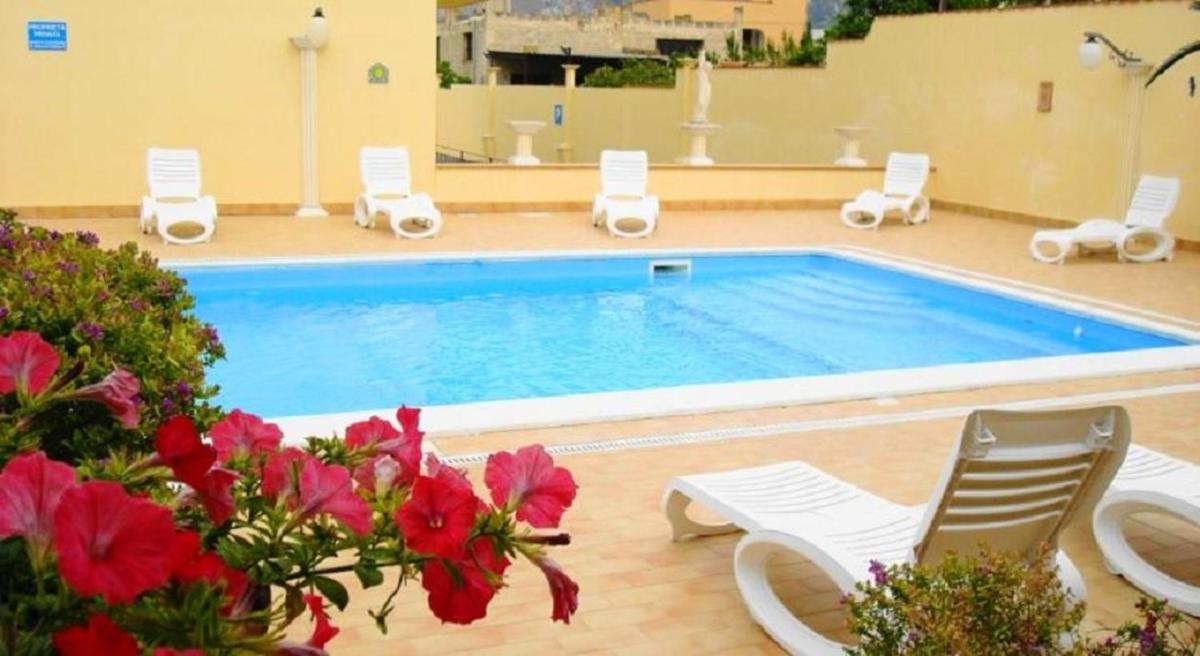Modern apartment in San Vito Lo Capo 60 m² + shared pool - Housity