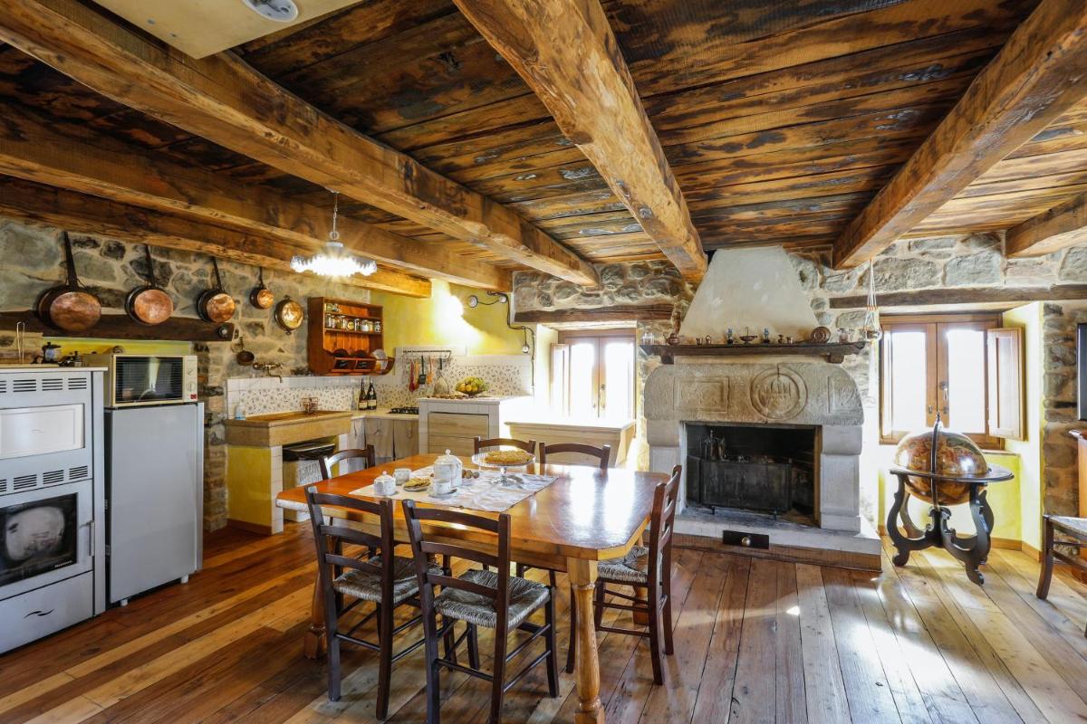 2 bedrooms chalet with jacuzzi and furnished garden at Meschia - Housity