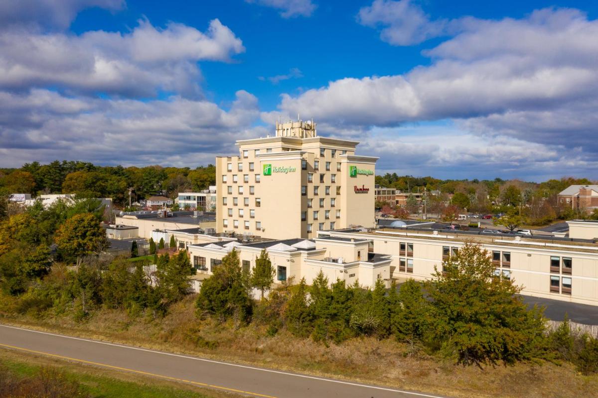 Holiday Inn Boston - Dedham Hotel & Conference Center, an IHG Hotel - Housity