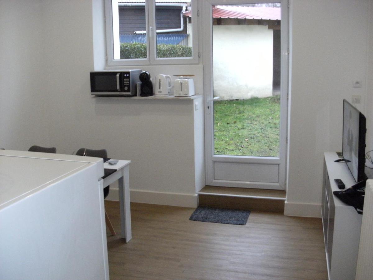 studio Vic 2.4 - Housity