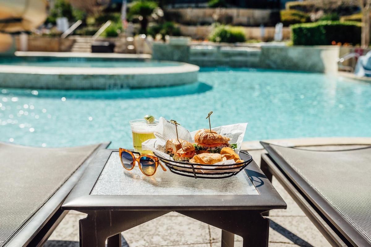 Lakeway Resort & Spa - Housity