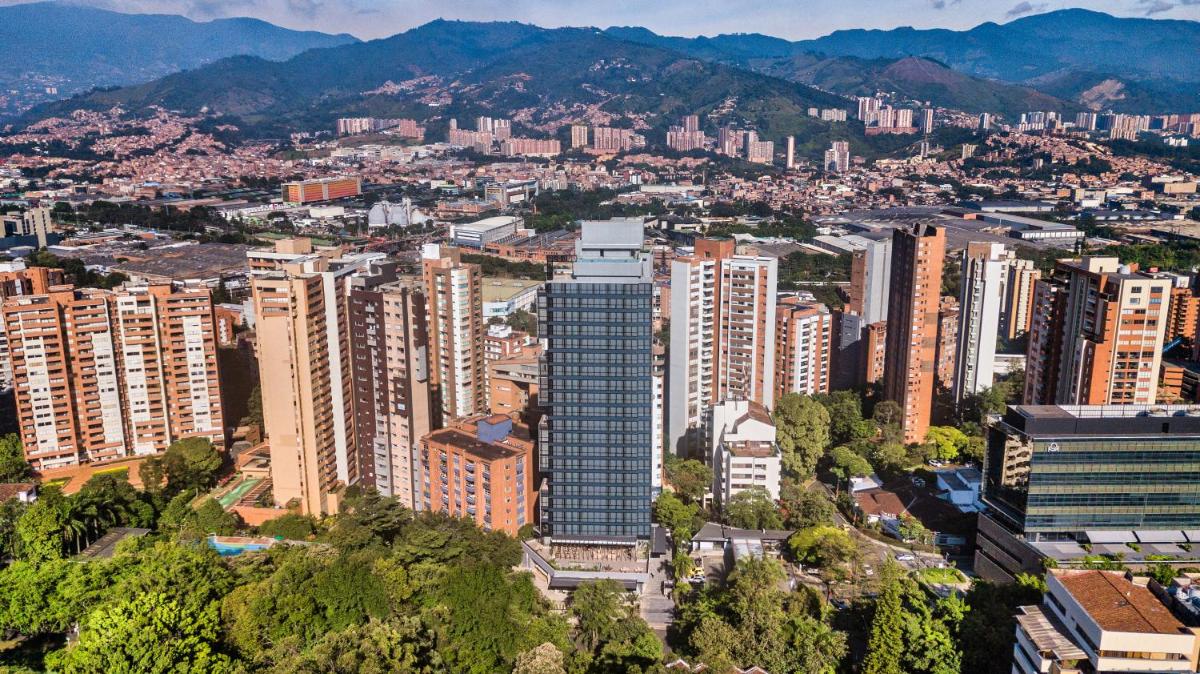 Suitetrails - Hotel York Luxury Suites Medellin by Preferred