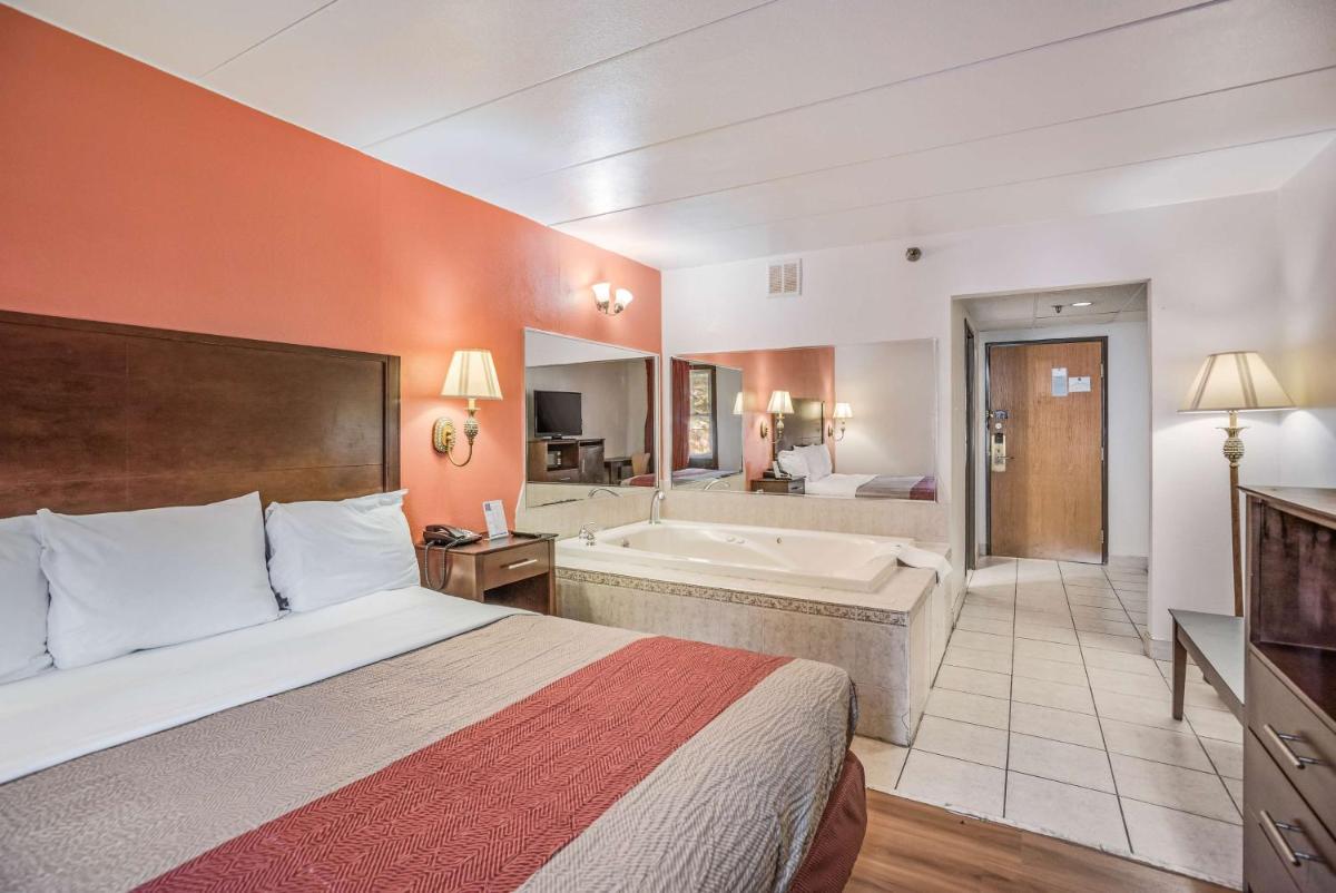 Motel 6-Levittown, PA - Bensalem - Housity