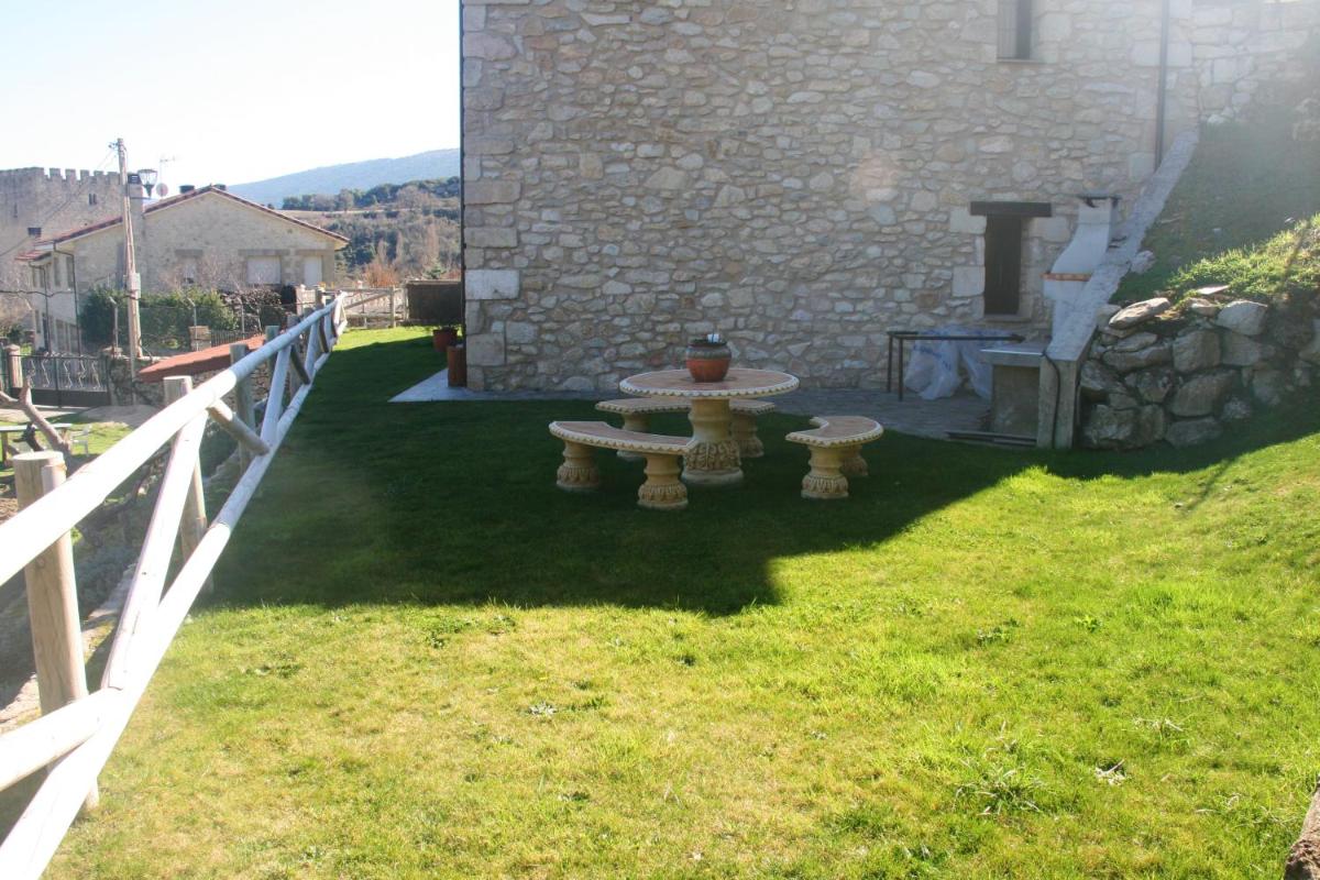Spacious House in Merindad de Valdivielso - Housity