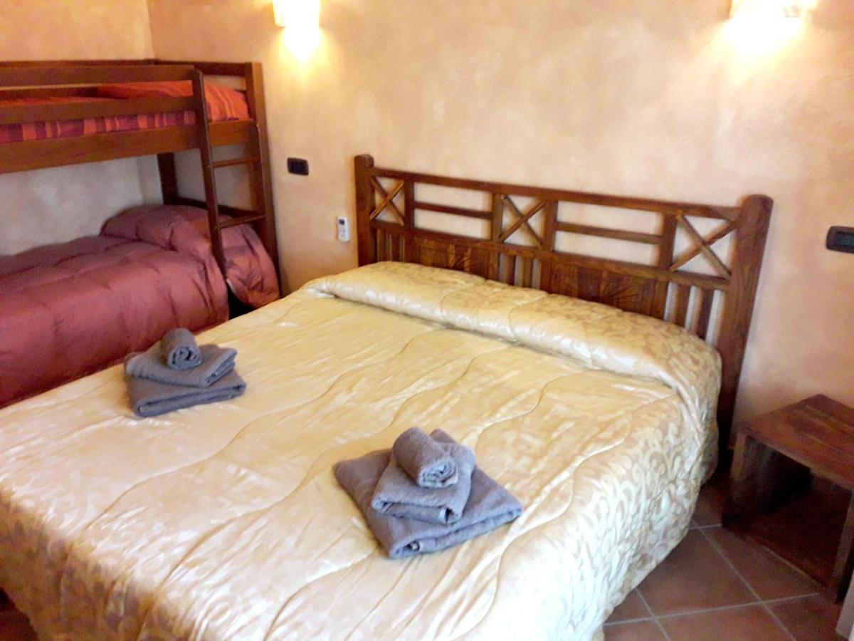2 bedrooms appartement with shared pool enclosed garden and wifi at Gonnesa 4 km away from the beach - Housity