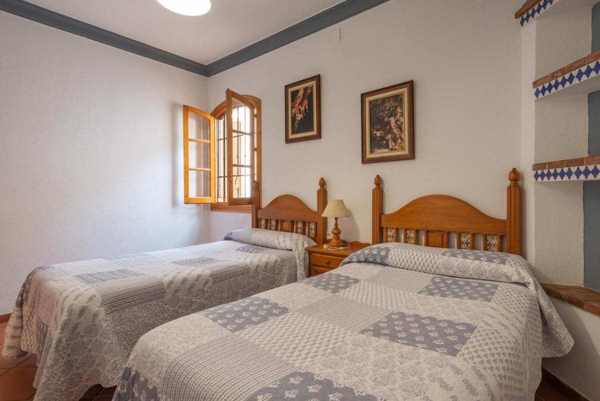 Comfortable house in Ardales with fireplace - Housity