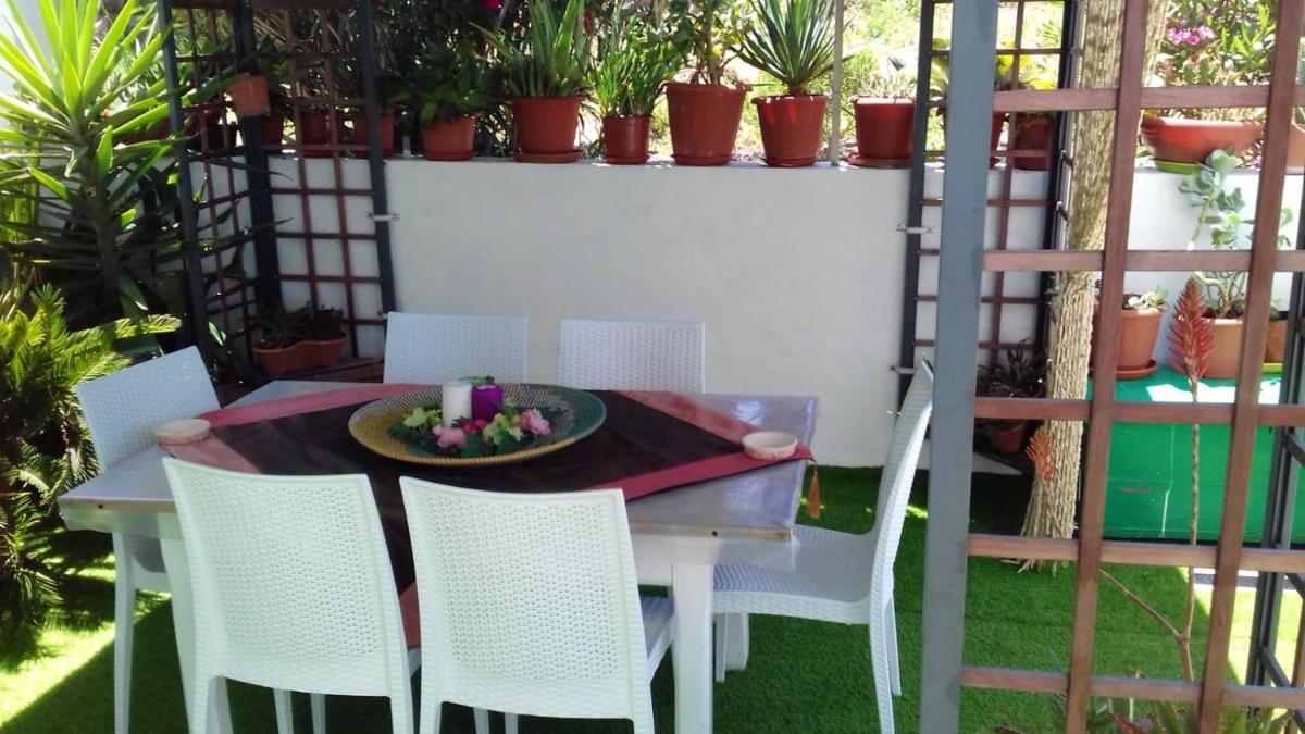 Suitetrails - One bedroom appartement at Calasetta 50 m away from the beach with furnished terrace