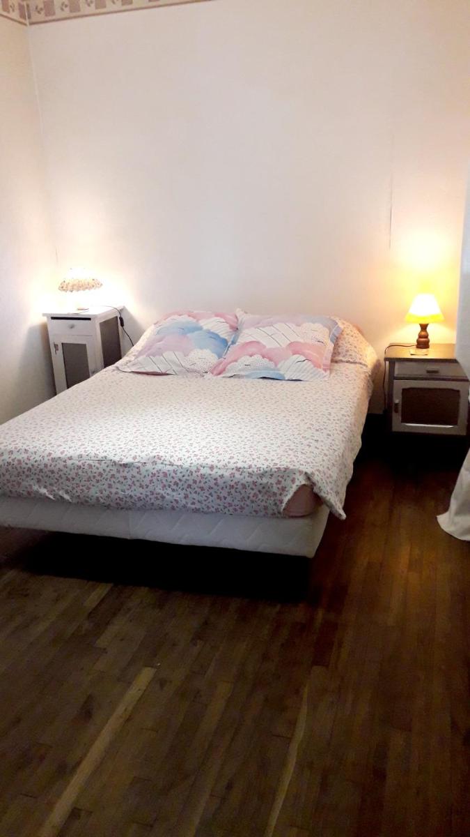 Maison de 2 chambres avec jardin amenage a Loguivy Plougras - Housity