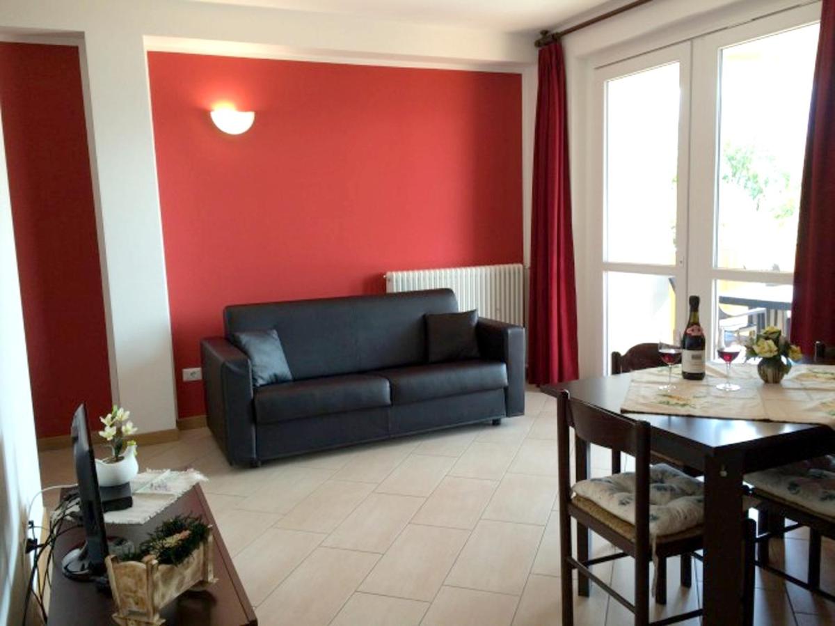 Lake View Apartment in Vercana Shared Pool - Housity