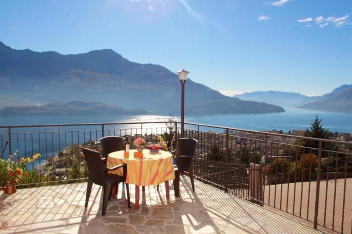 Lake View Apartment in Vercana Shared Pool - Housity