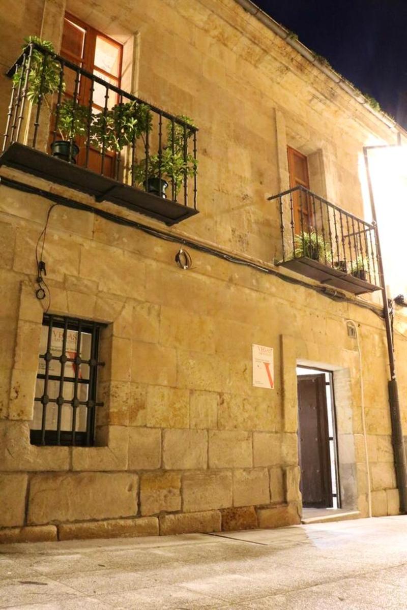 Contemporary Apartment in Salamanca 45 sqm Wheelchair Access - Housity