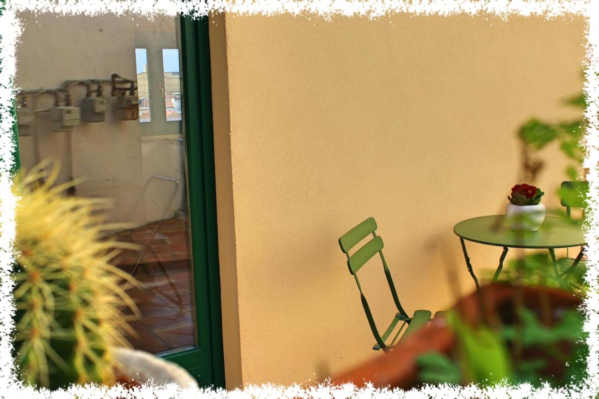 Comfy house in Crotone fenced garden - Housity