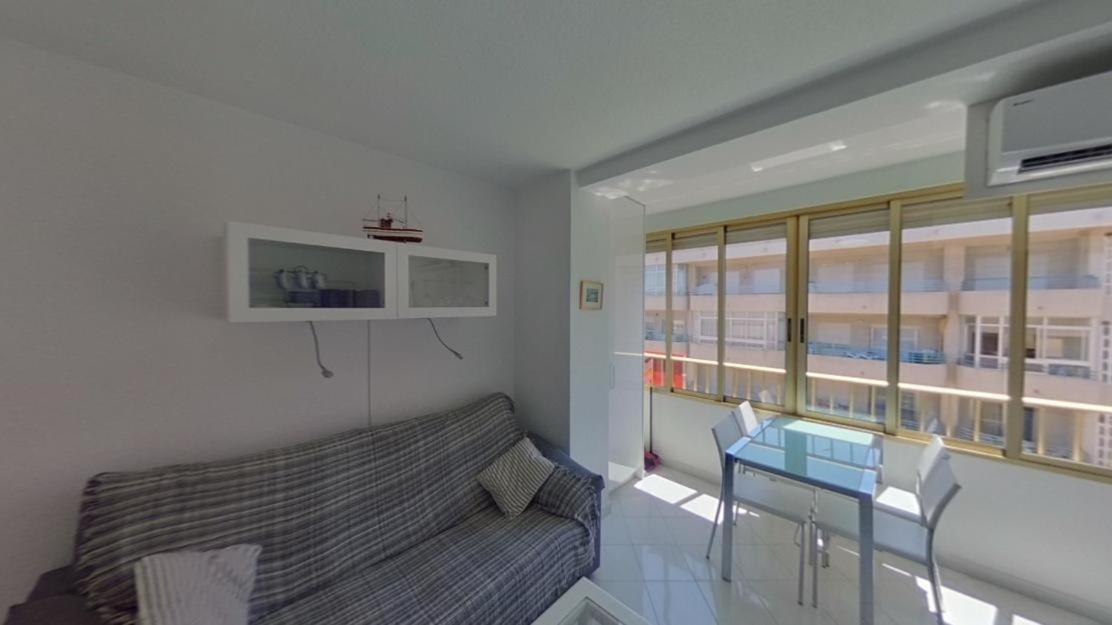 Apartamento Percy en Gran playa - Housity