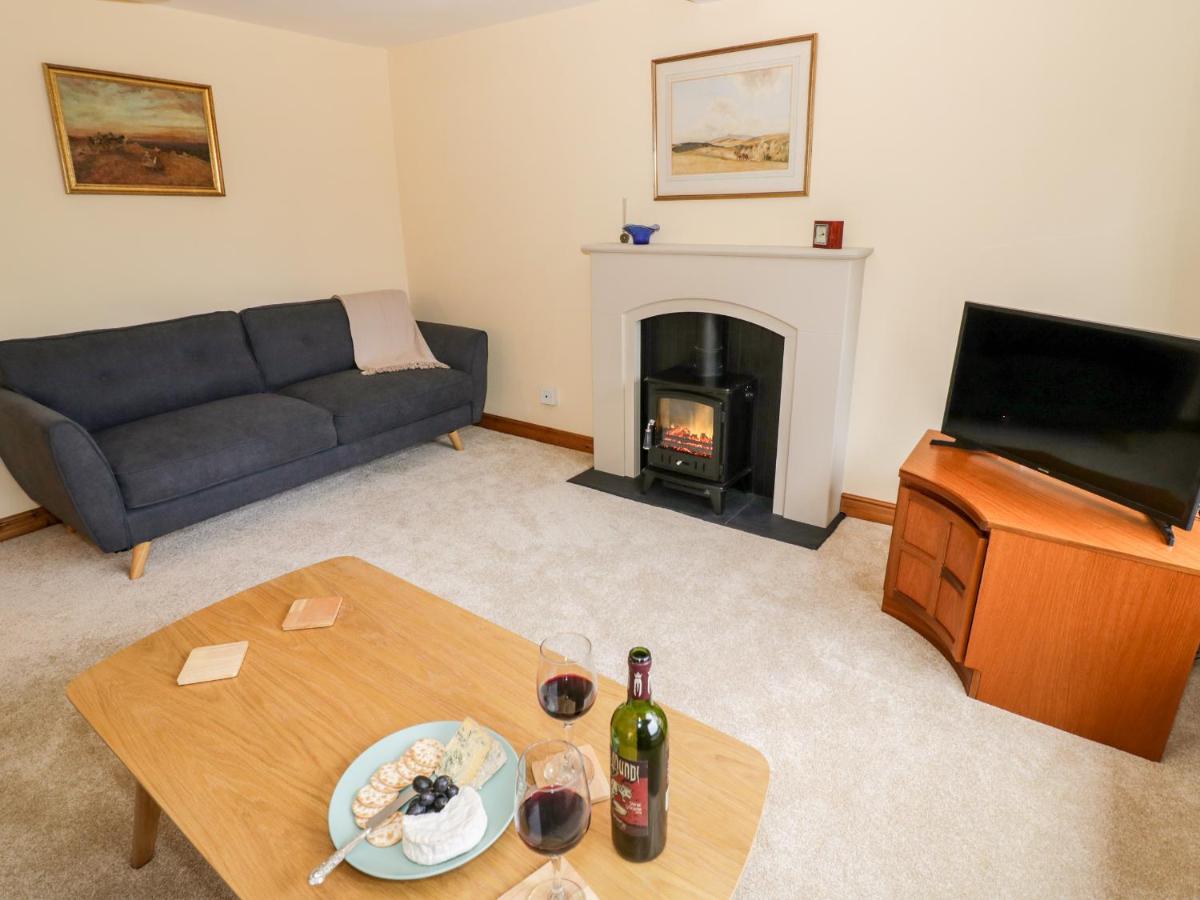 Butterfly Cottage - Housity