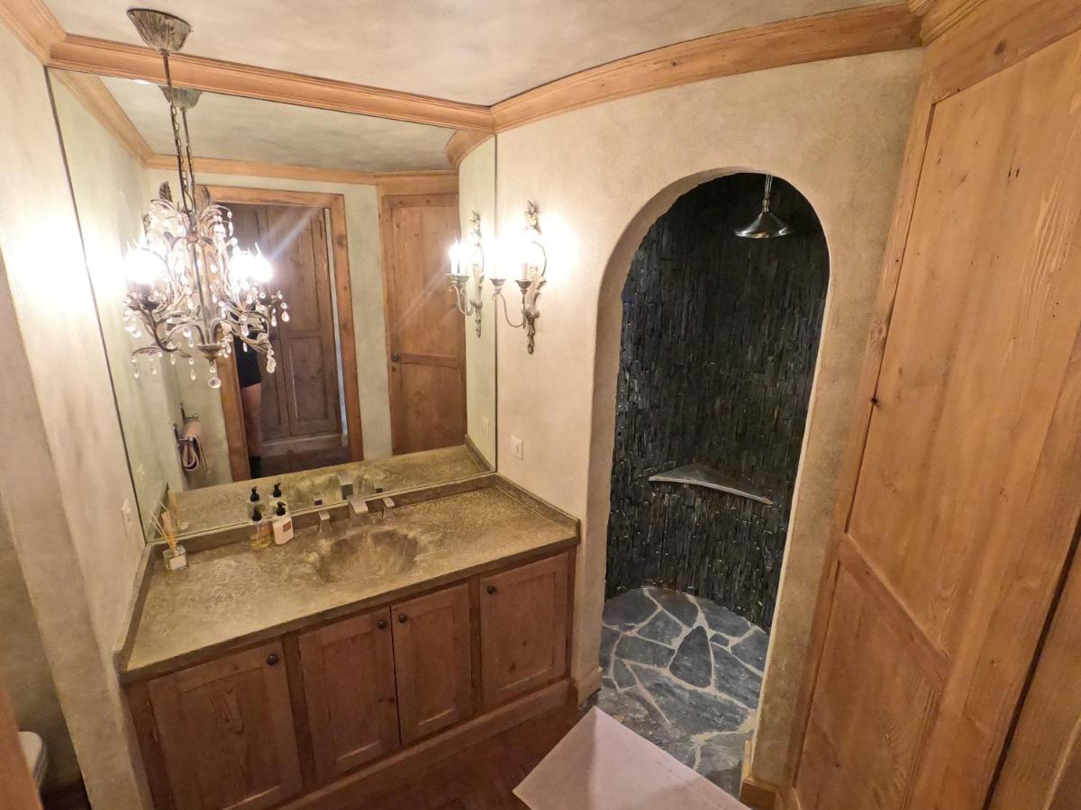 Beautiful apartment over the mountain - Housity