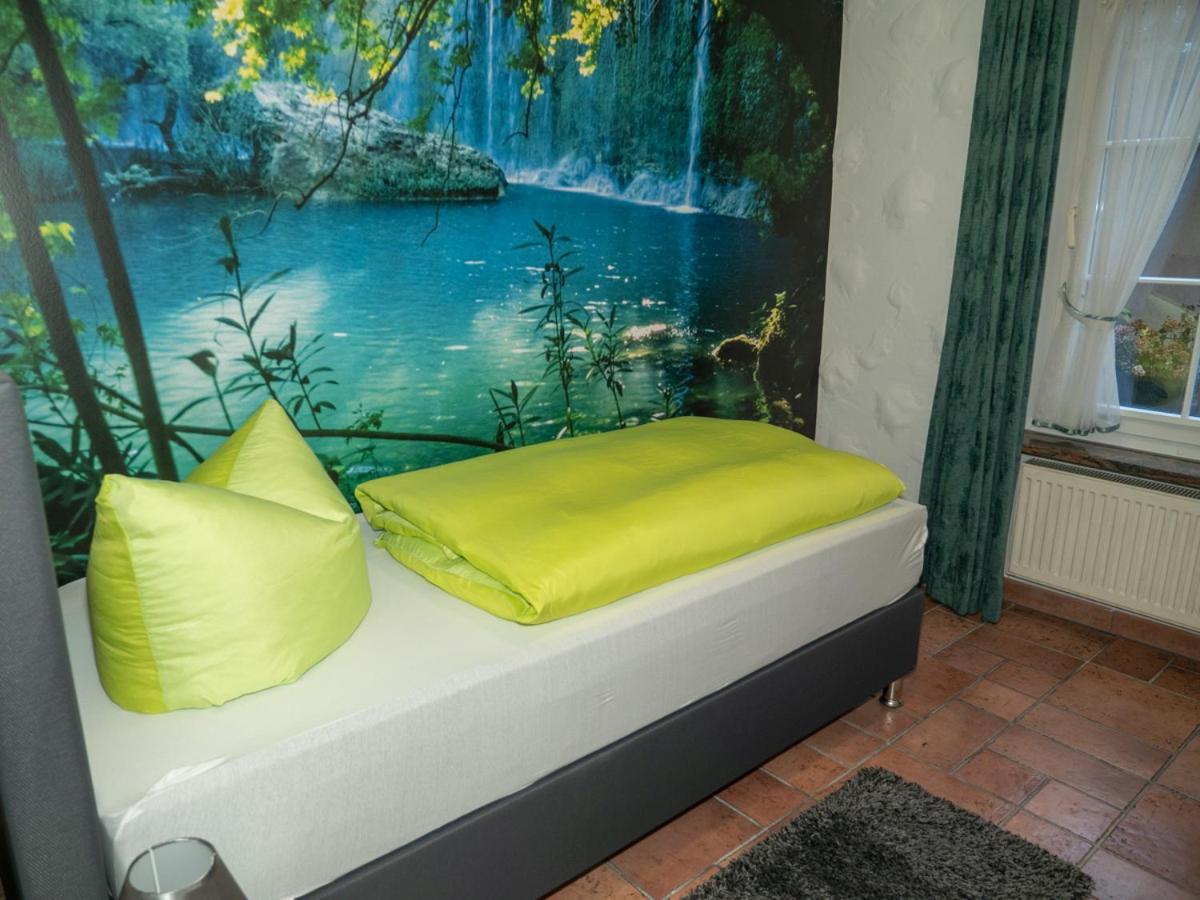 Ferienwohnungen Hirschen Lottstetten - Housity