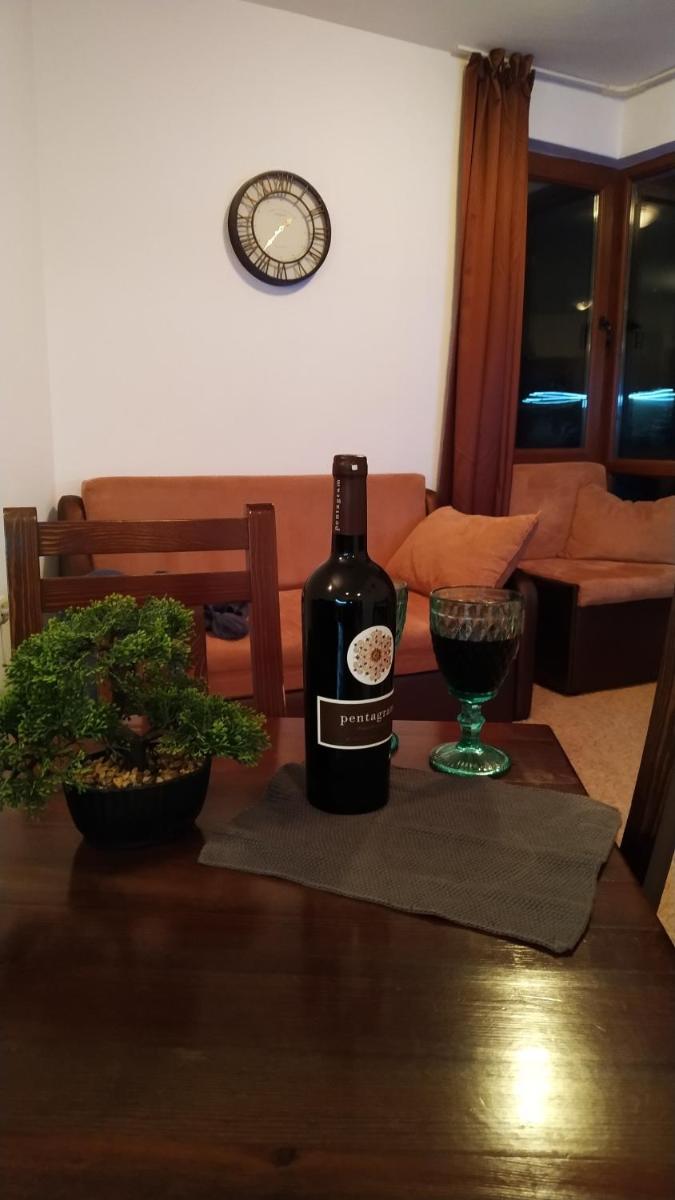 Elitsa Apartment - Hizvo