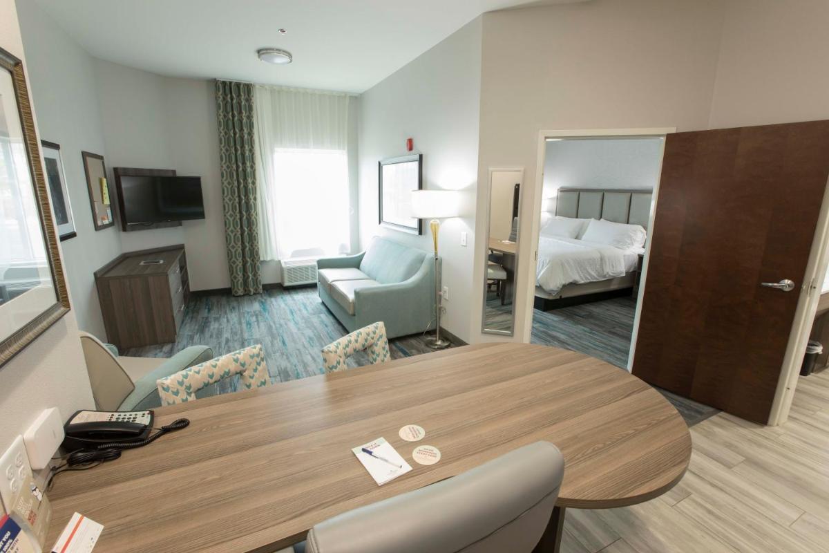 Candlewood Suites - McDonough by IHG - Housity