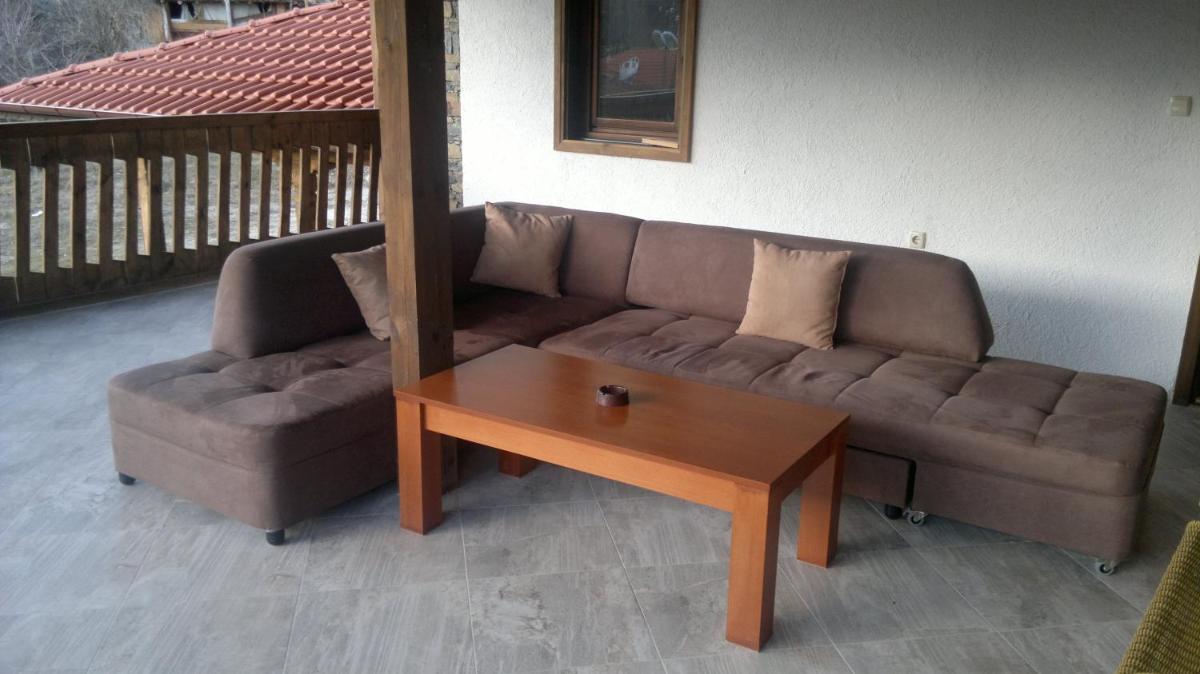 House Slavyanka - Housity