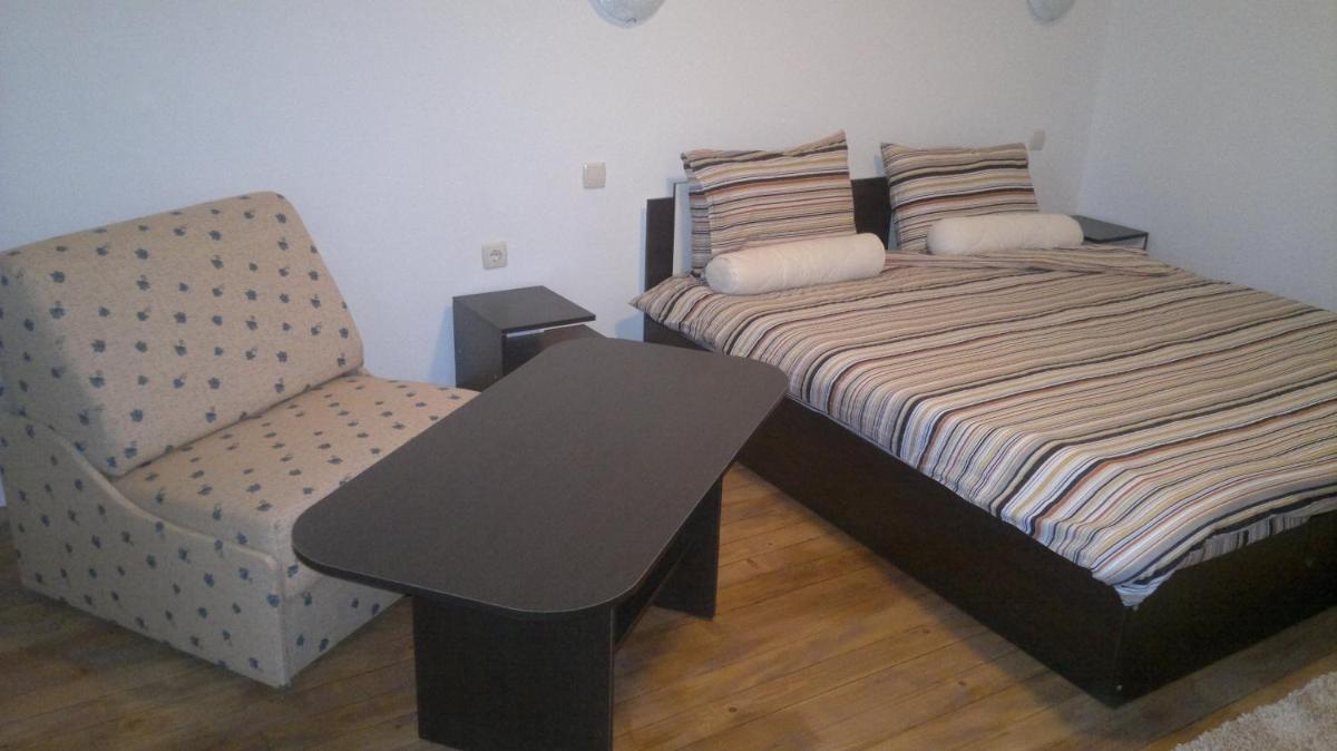 House Slavyanka - Housity