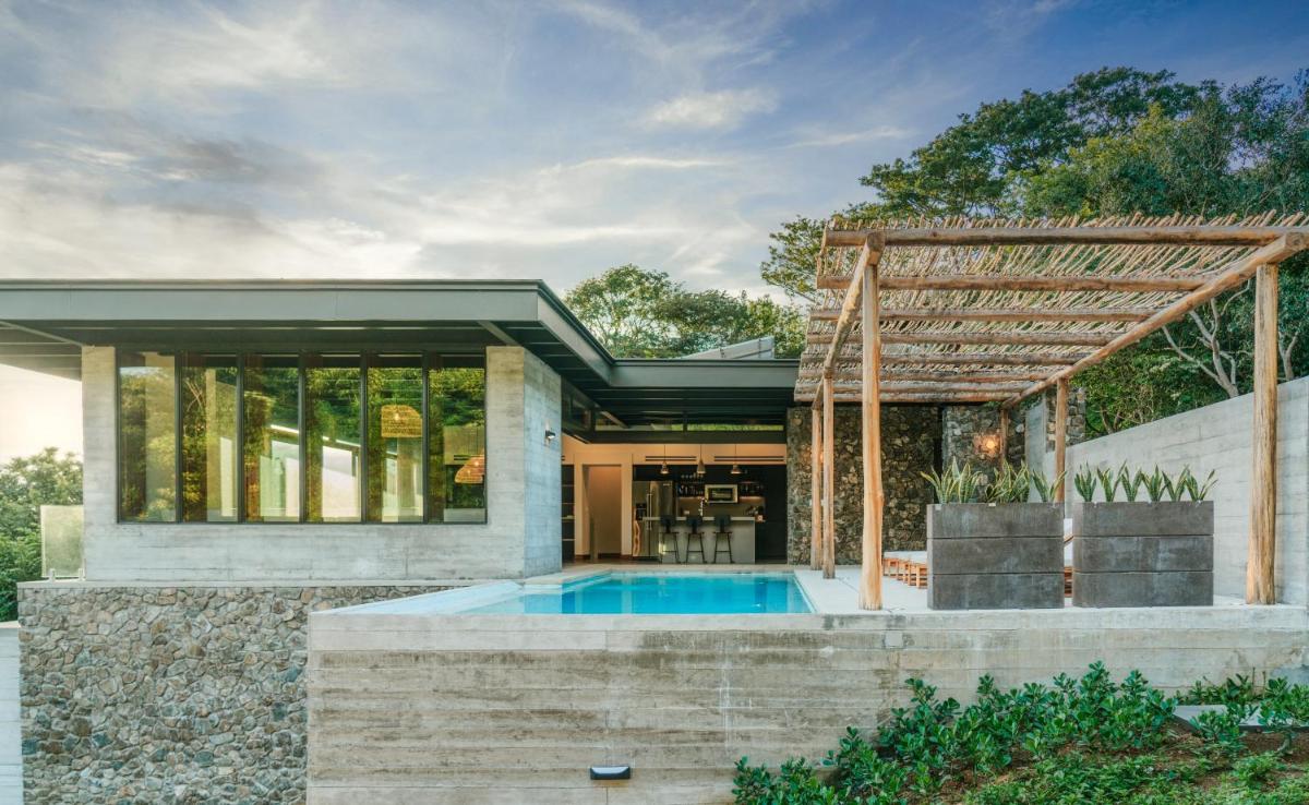 Bay Villas - Housity