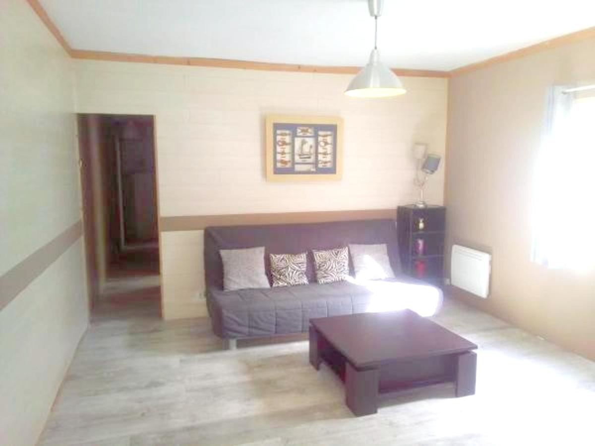 Maison accessible PMR a Saint Come de Fresne avec jardin - Housity