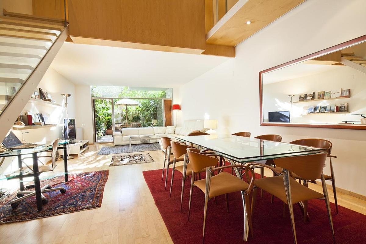 Spacious apartment in Barcelona with outdoor terrace - Housity