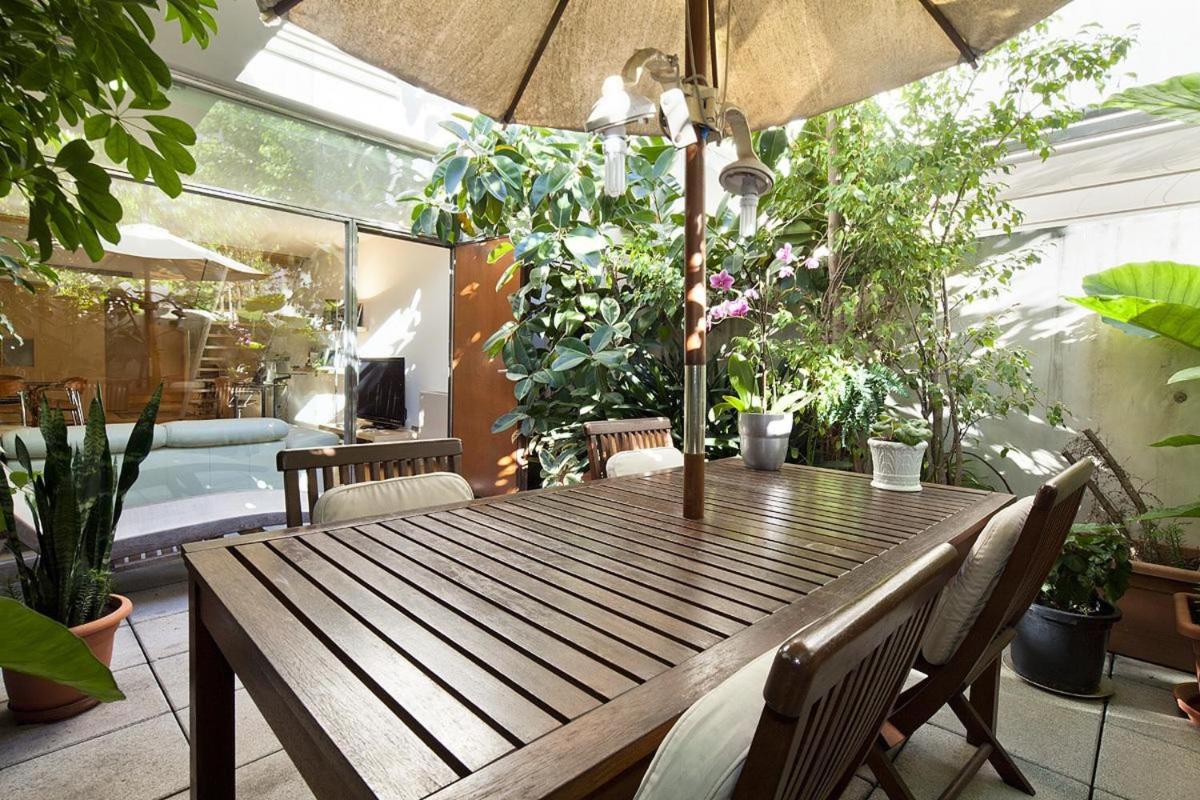 Spacious apartment in Barcelona with outdoor terrace - Housity