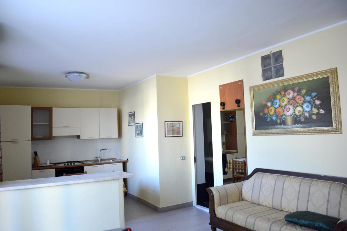 Charming apartment in Reggio Calabria 40 sqm terrace - Housity