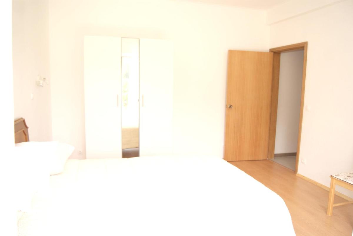Charming house with sea view in Horta - Housity