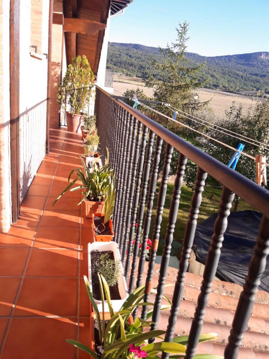 Spacious House with Mountain View in Munain - Housity