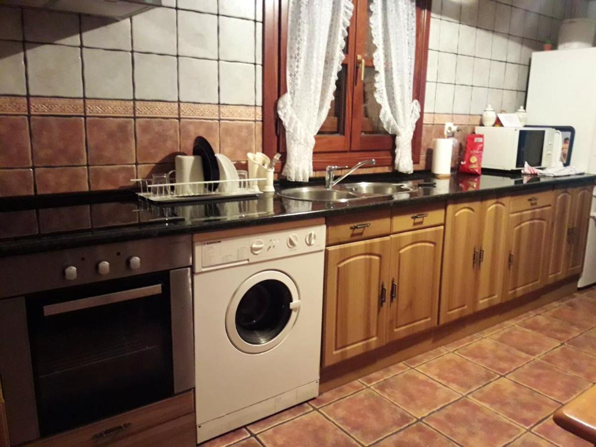 Spacious House with Mountain View in Munain - Housity