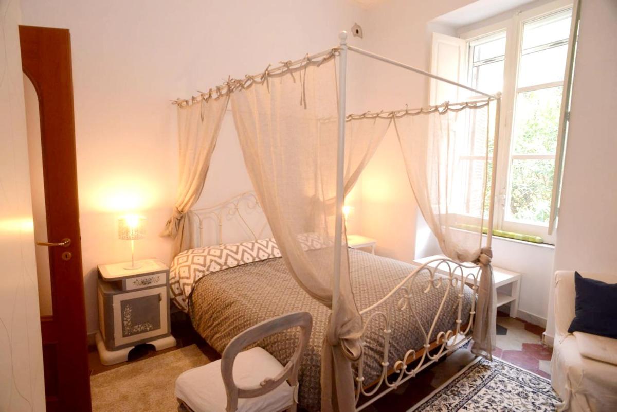 Suitetrails - 2 bedrooms appartement at Pozzuoli 150 m away from the beach with sea view jacuzzi and wifi