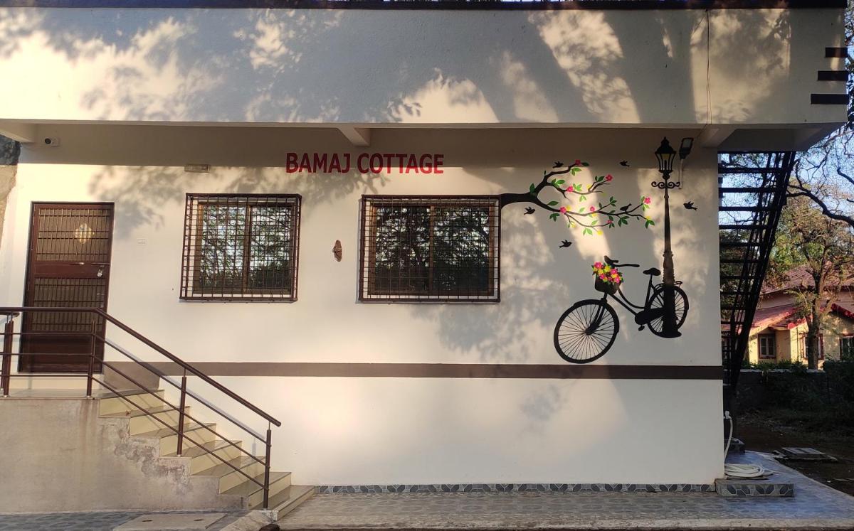 BAMAJ COTTAGE...A home away from home - Housity