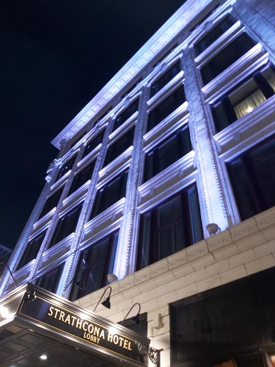 Strathcona Hotel - Housity