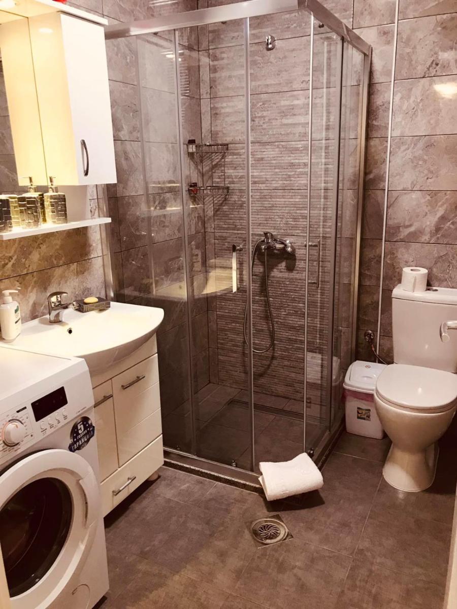 Kristina Apartment - Housity