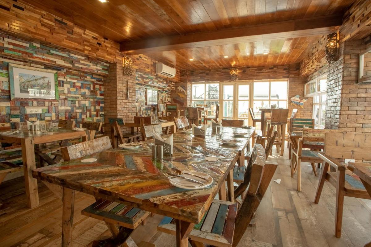 State Beach Resort And Spa - Housity