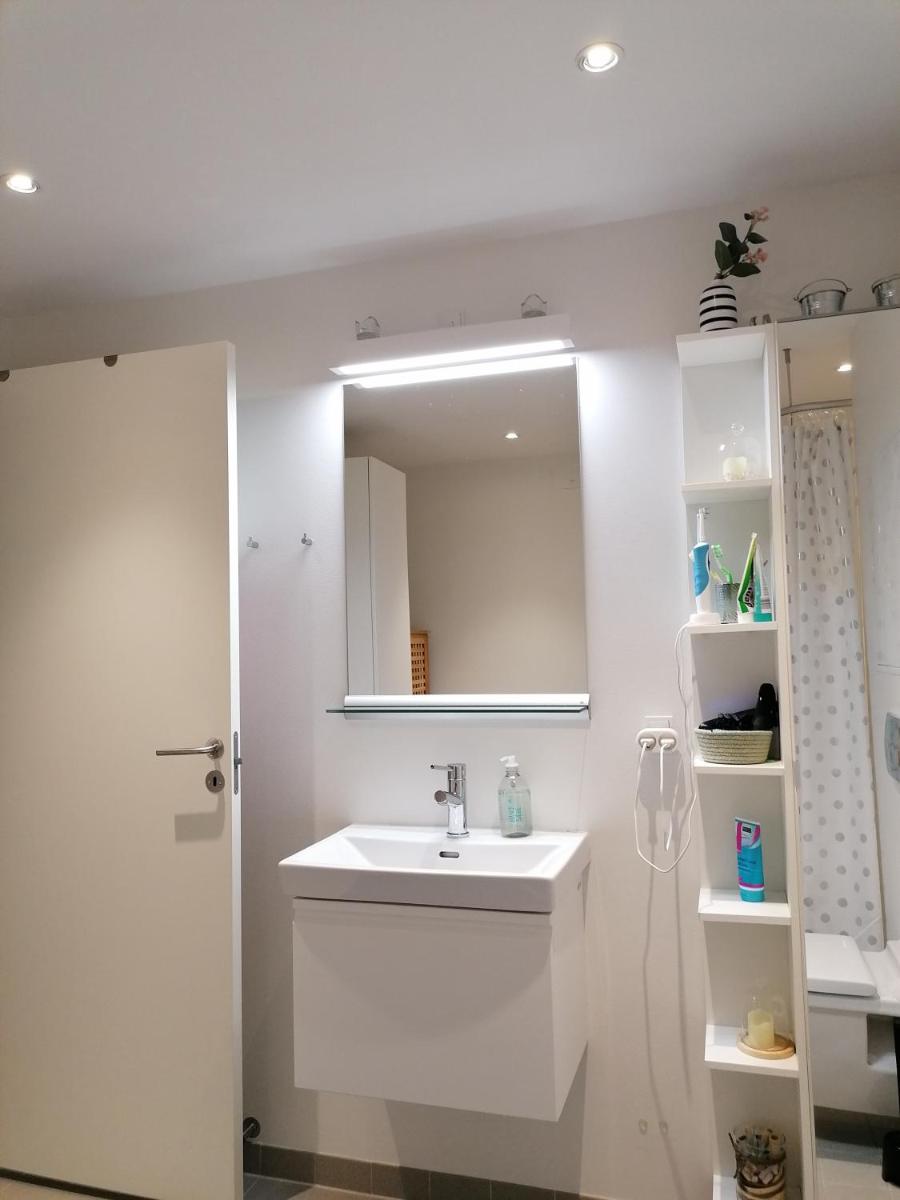 Suitetrails - A room in an apartment at Lighthouse , Århus Ø