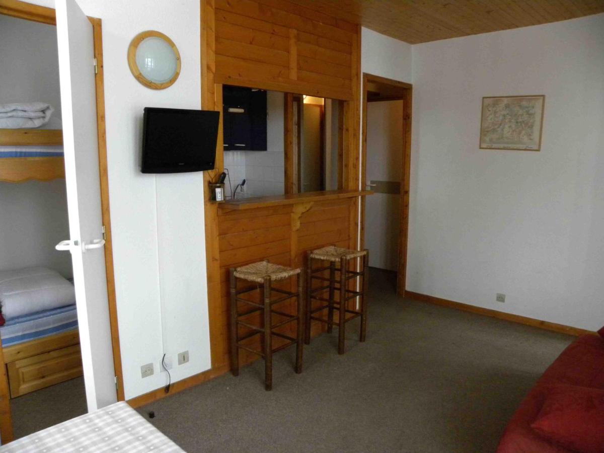 Val D 39 Isere 2 Pieces Cabine Au Pied Des Pistes - Housity