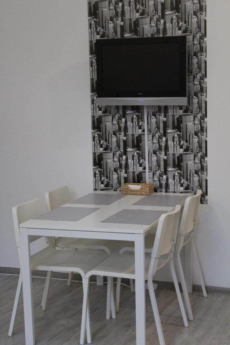 Viky Apartment - Housity