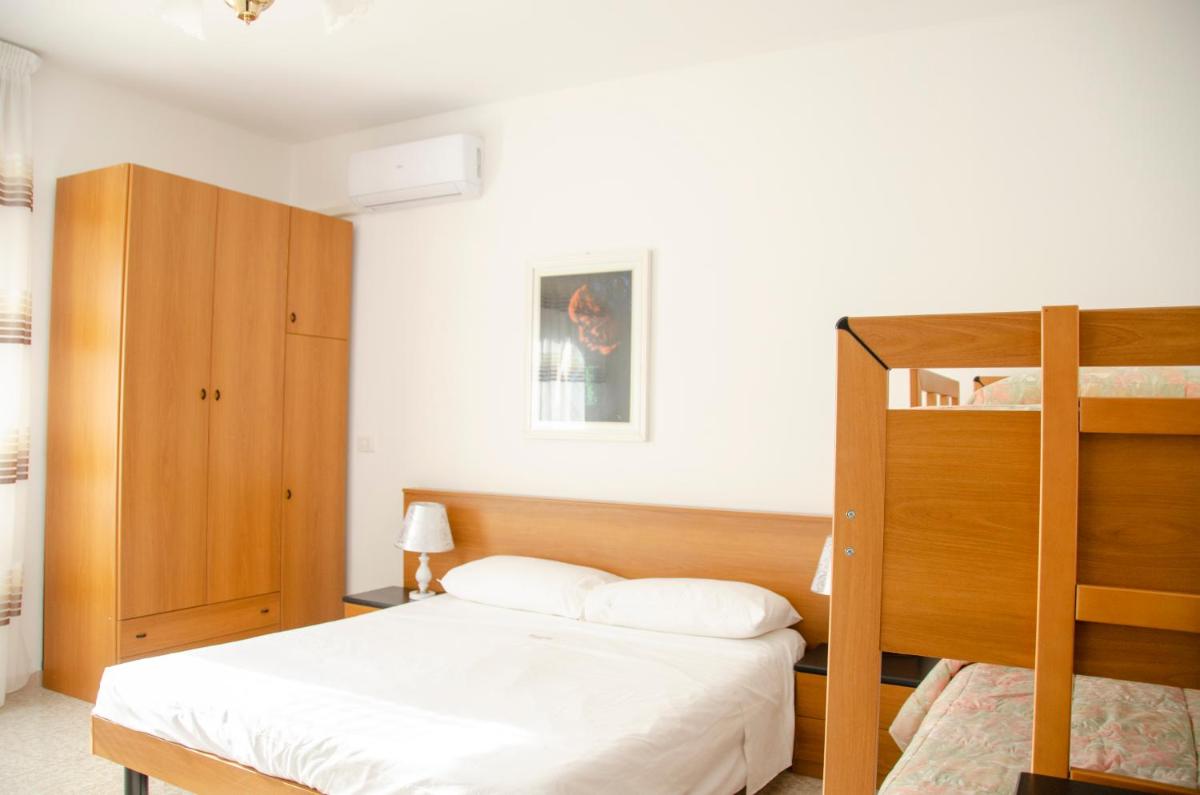 Villa Teresa Bed & Breakfast Costa degli Dei - Housity