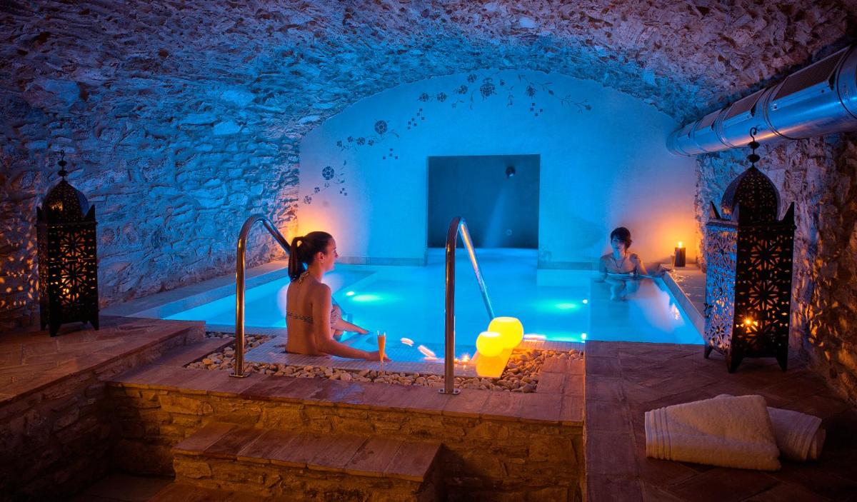 Hotel-Spa Classic Begur - Housity