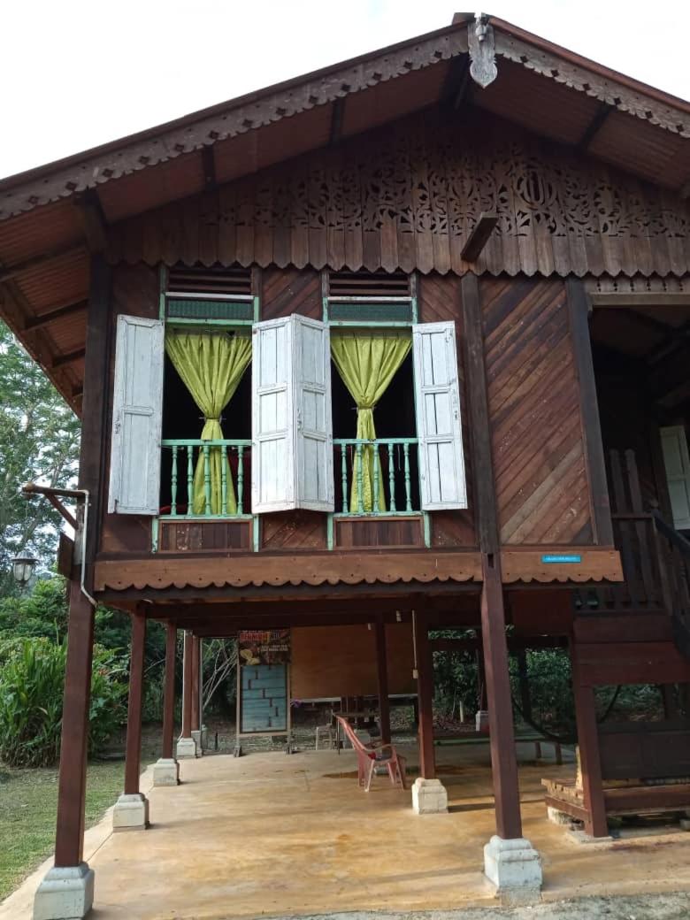 Rumah Tradisi Melayu Khaaf - Housity
