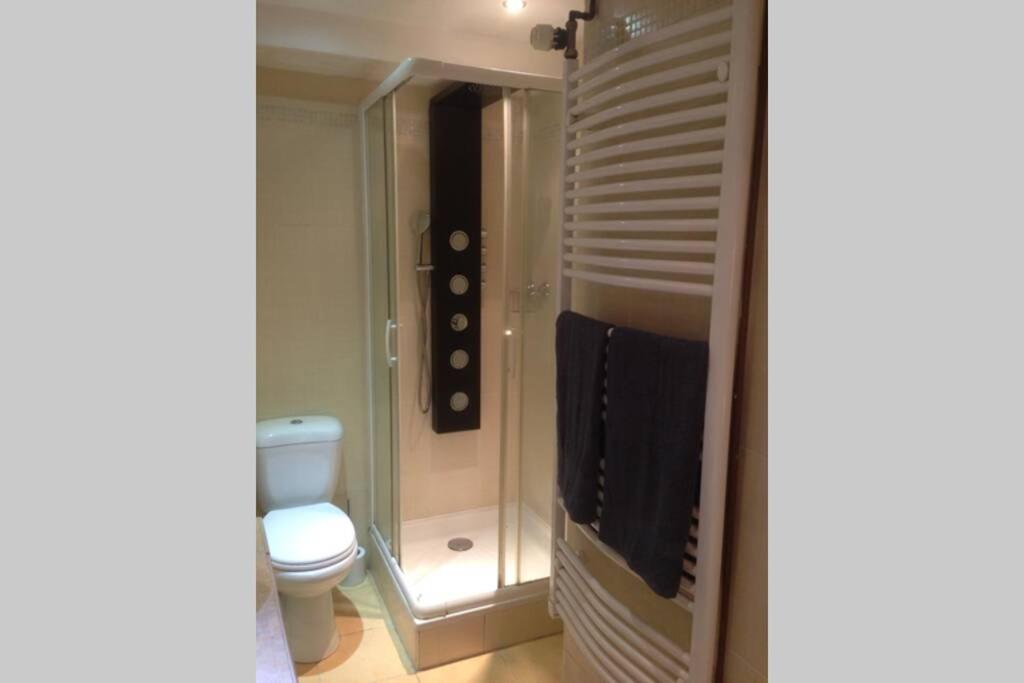 Bel appartement en rez-de-jardin - Housity