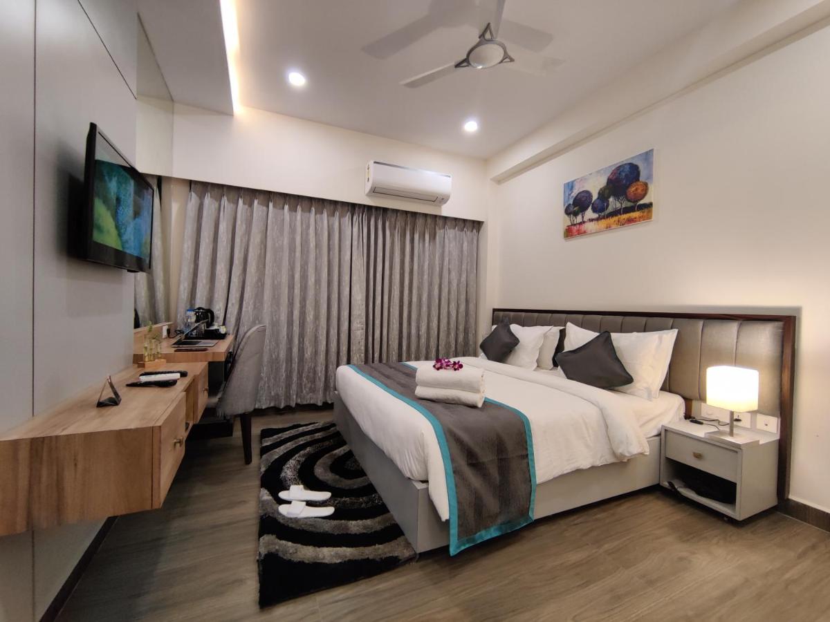 PARK IRIS HOTELS, Bharathi Nagar - Housity