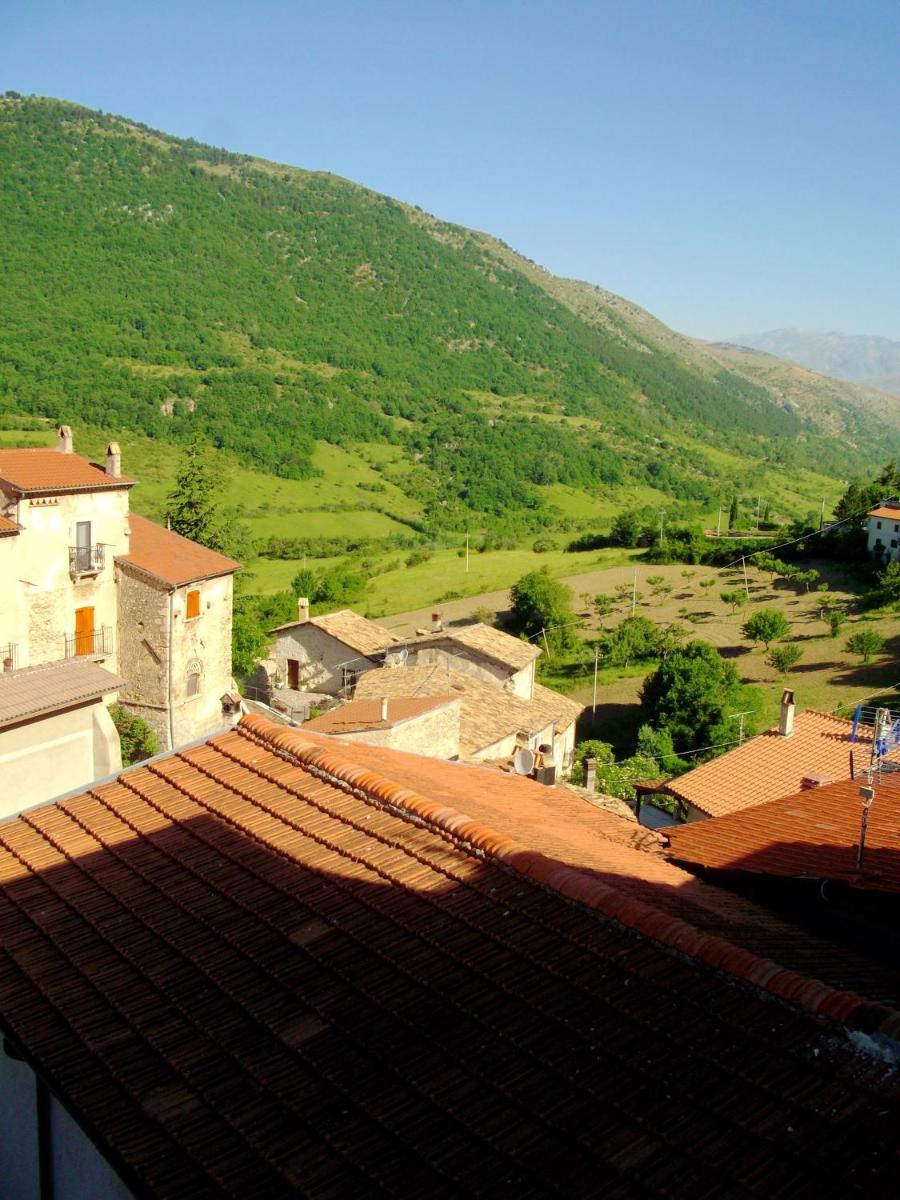 Suitetrails - 2 bedrooms house with furnished terrace and wifi at San Sebastiano