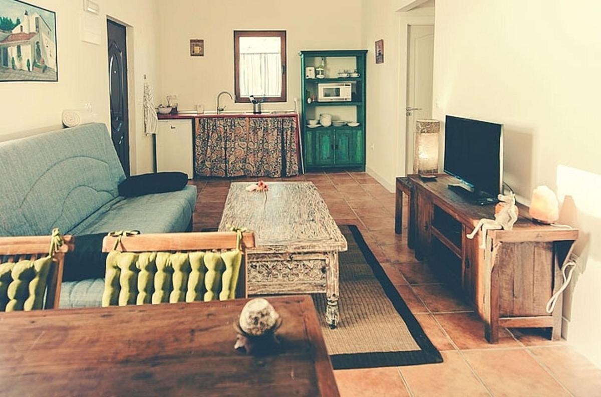 Charming House Canamero + Pool - Housity