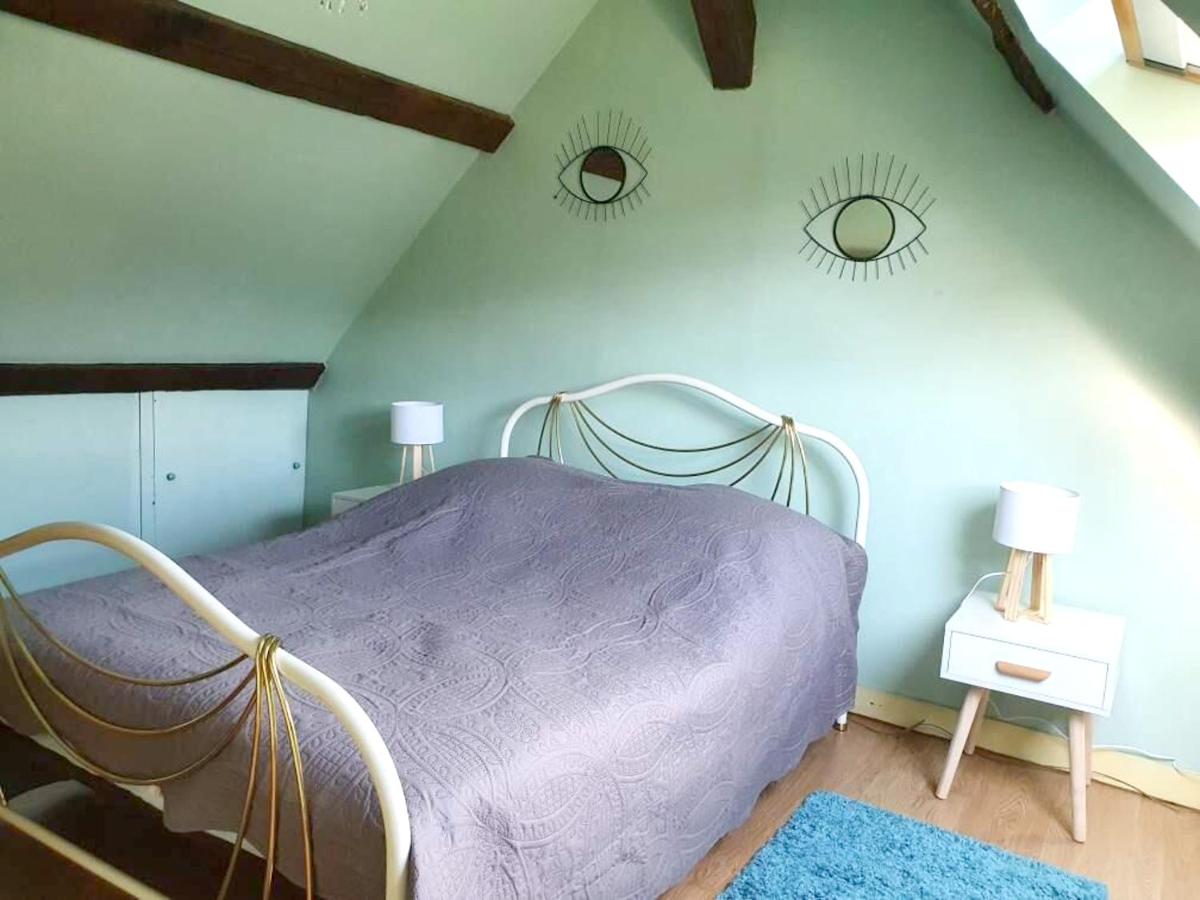 Maison accueillante à Salbris avec jardin clos et terrasse. - Housity