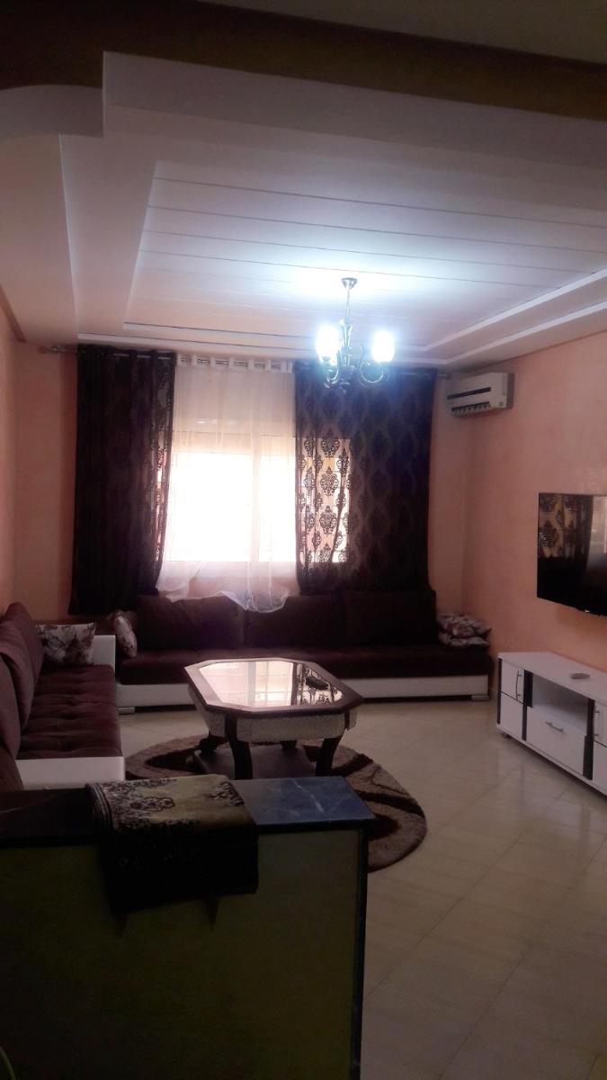 Suitetrails - 2 bedrooms appartement with city view garden and wifi at Oujda